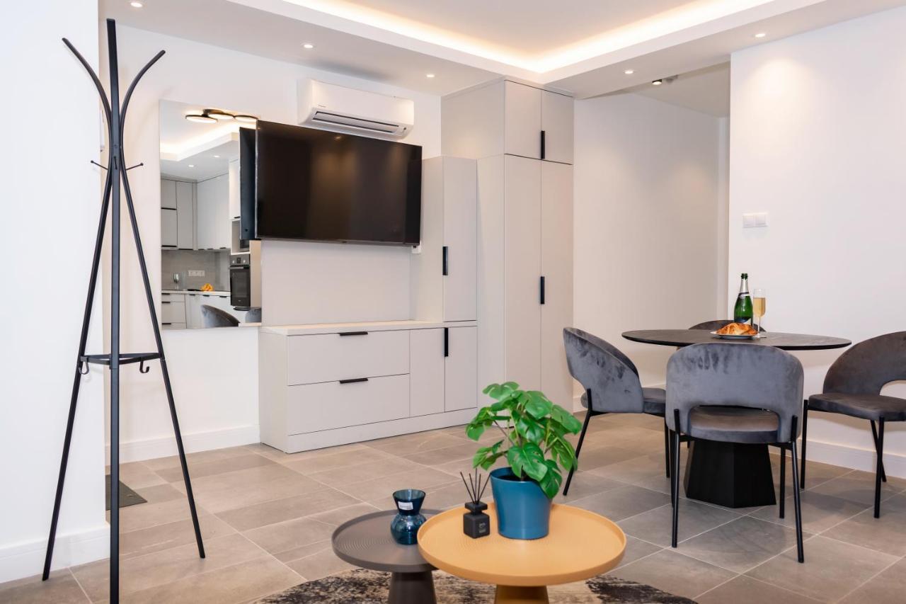 Luxury Cozy 2 Bdr Downtown Apt.3 Apartment Budapest